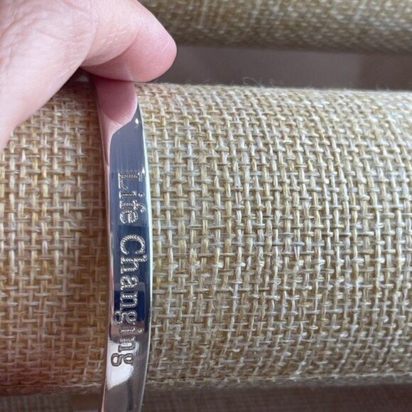 Engraved "Life Changing" Inspirational Silver Bangle Bracelet - Picture 7 of 15